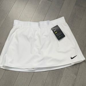 White Nike tennis skirt